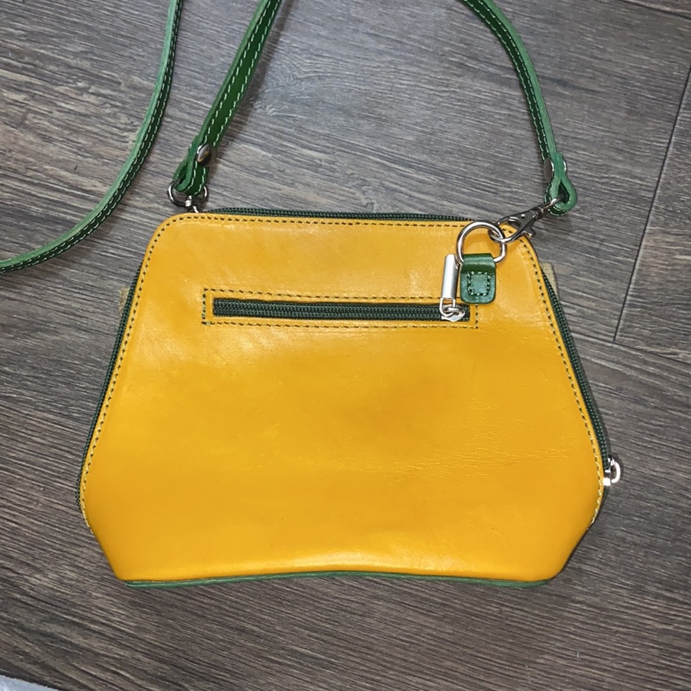 Purse 👜 - Picture 2 of 2